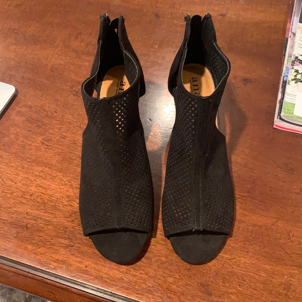 ANA Black Peeptoe wedge shoes